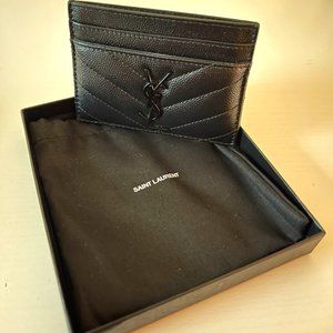Yves Saint Laurent - CASSANDRE MATELASSÉ CARD CASE IN GRAIN DE POUDRE EMBOSSED